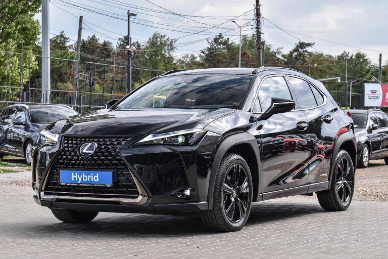 Lexus UX