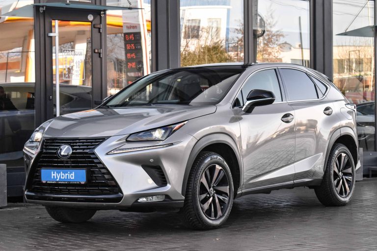 Lexus NX300h