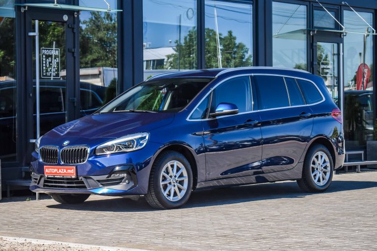 BMW 216d