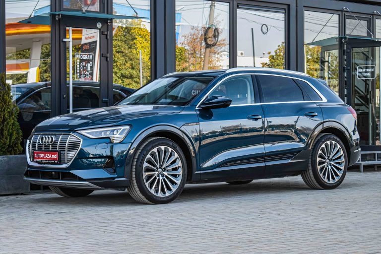 Audi E-tron