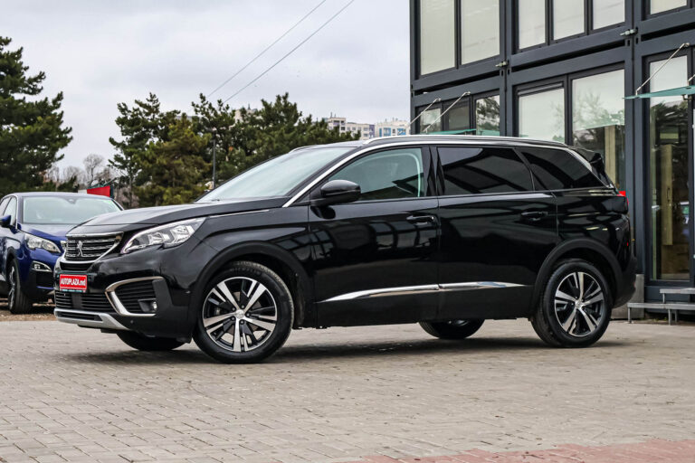 Peugeot 5008