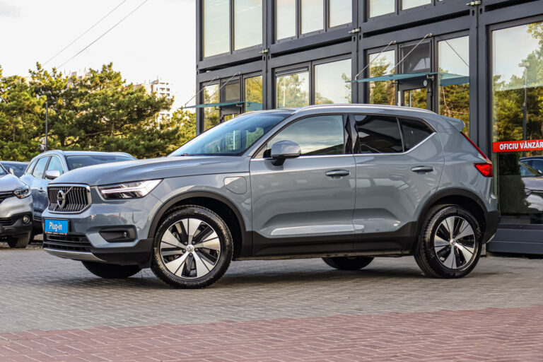 Volvo XC40