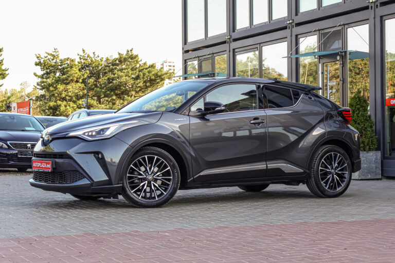 Toyota C-HR