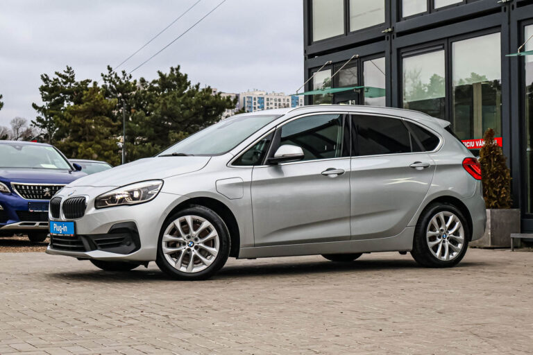 BMW 225XE