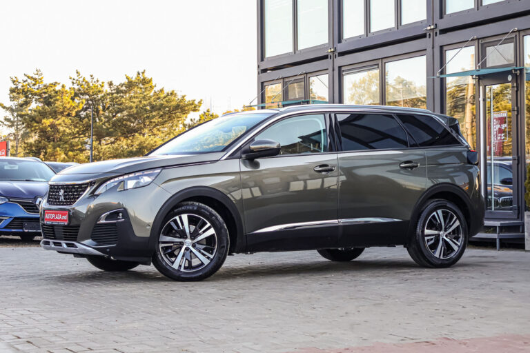 Peugeot 5008