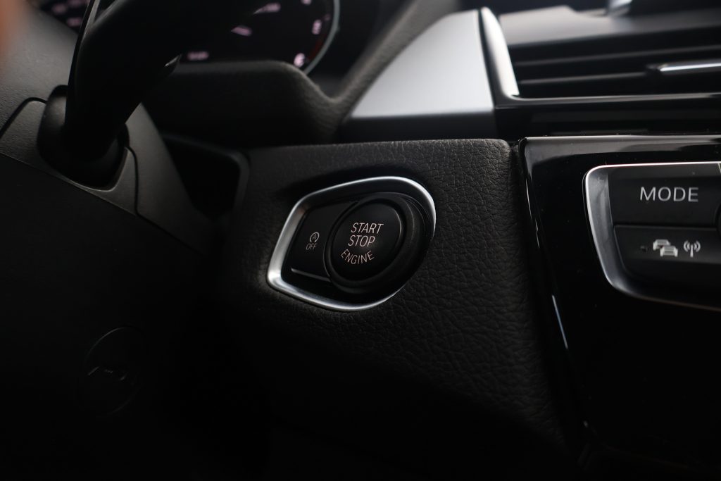 BMW 216D