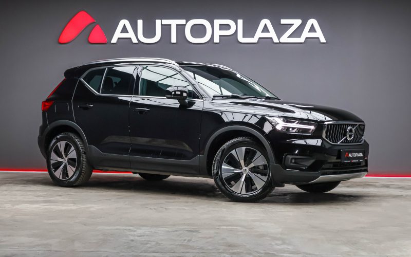 Volvo XC40 2021