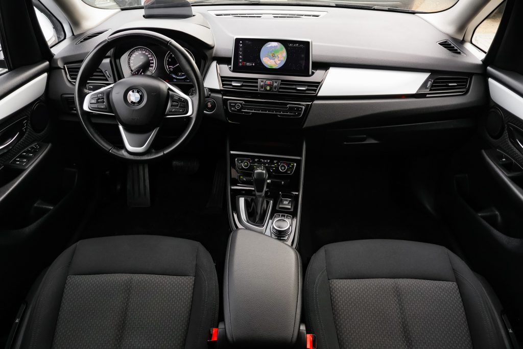 BMW 225XE