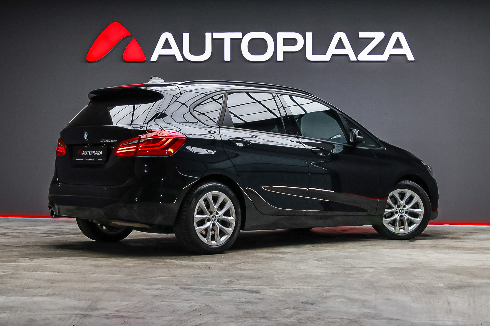 BMW 225XE