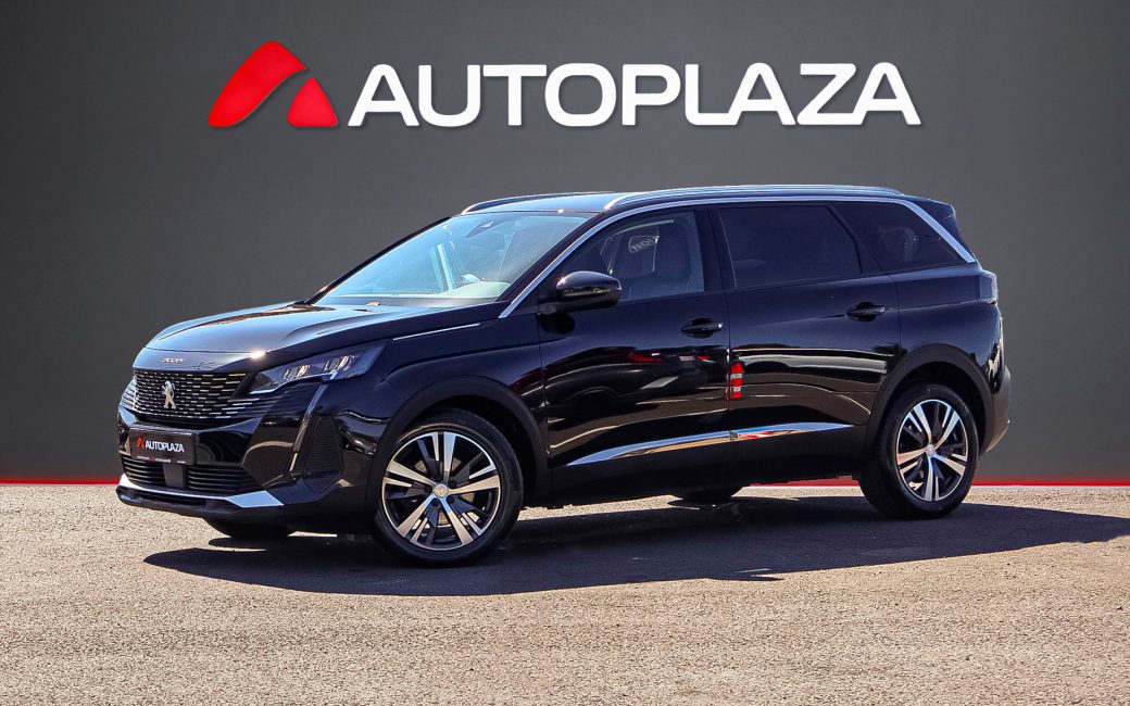Peugeot 5008 2021