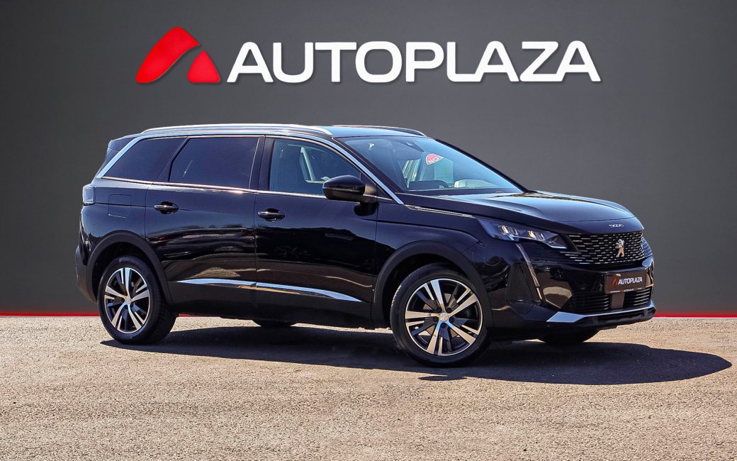 Peugeot 5008 2021