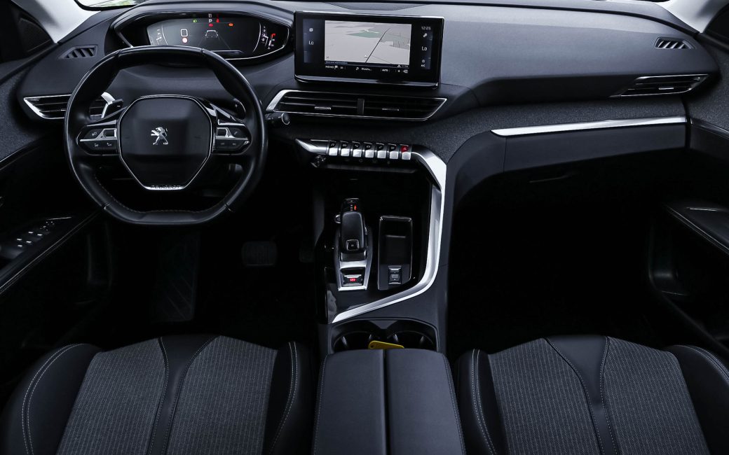 Peugeot 5008 2021