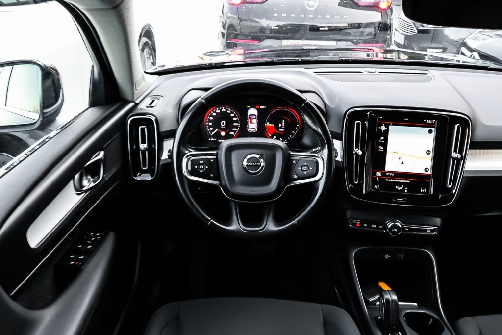 Volvo XC40 2021