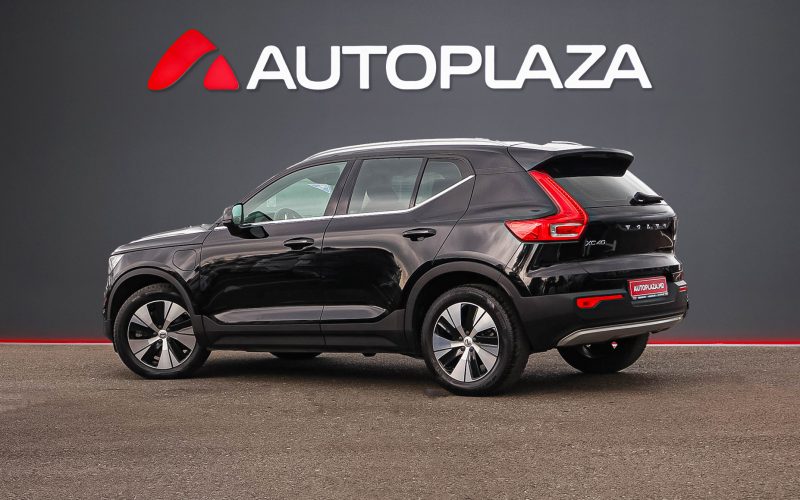 Volvo XC40 2021