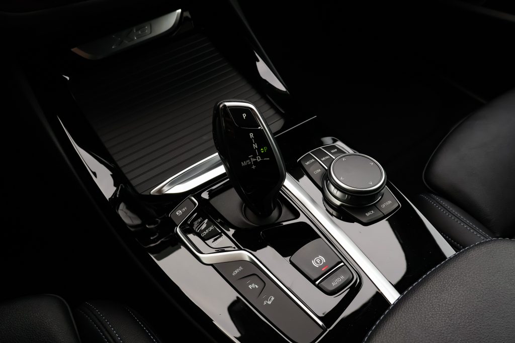 BMW  X3