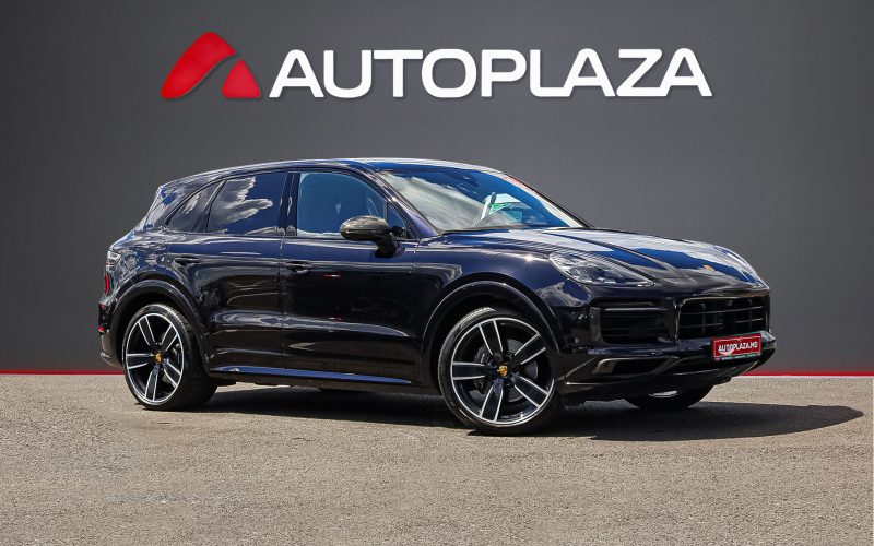 Porsche Cayenne 2021