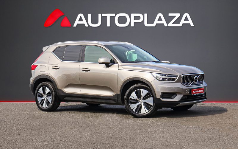 Volvo XC40 2021
