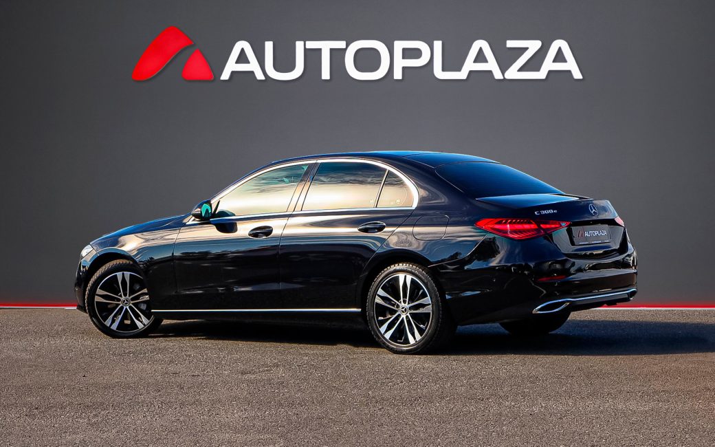 Mercedes Benz C-Class 2022
