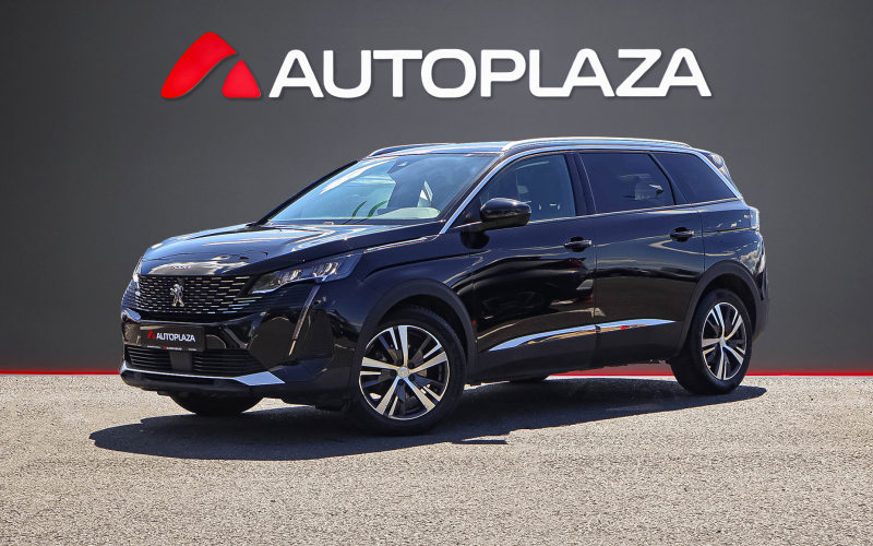 Peugeot 5008 2021