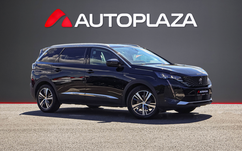 Peugeot 5008 2021