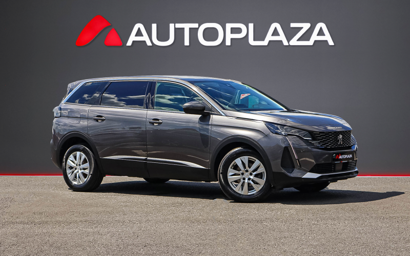 Peugeot 5008 2021