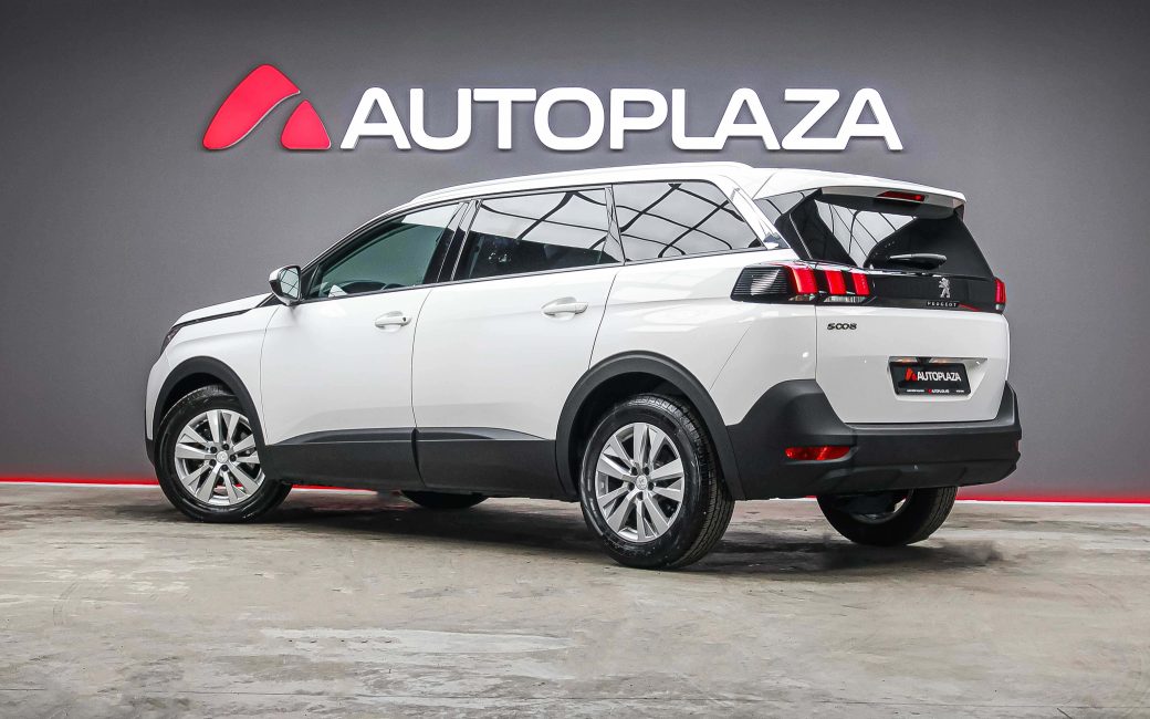 Peugeot 5008 2020