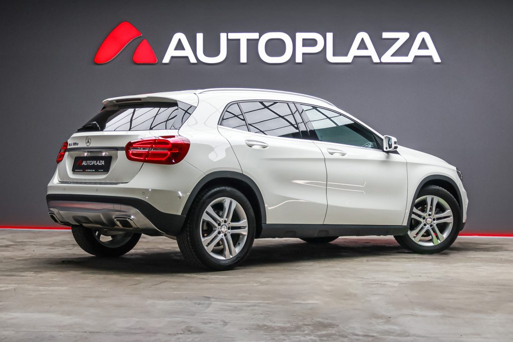 Mercedes GLA