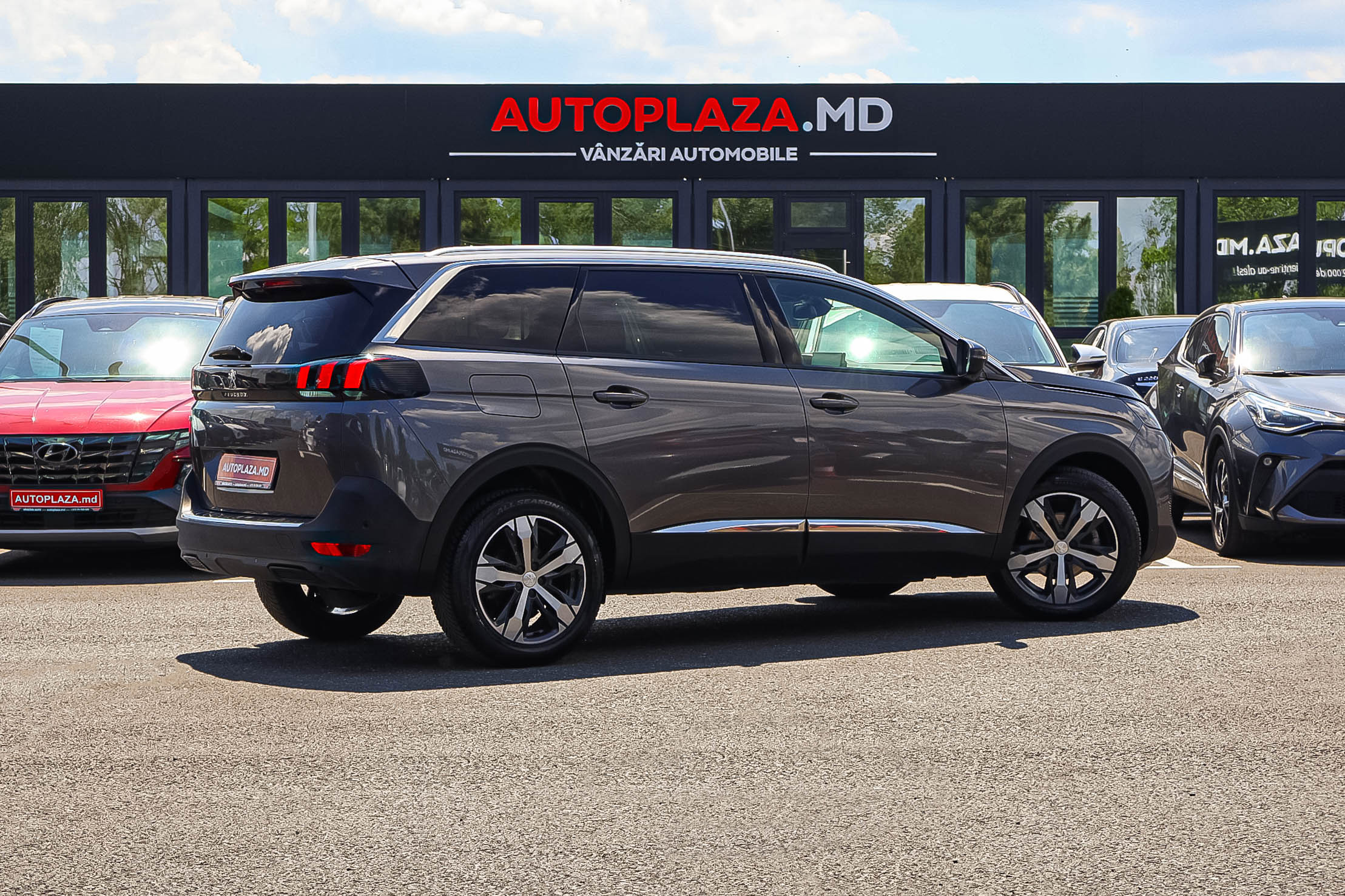 Peugeot 5008