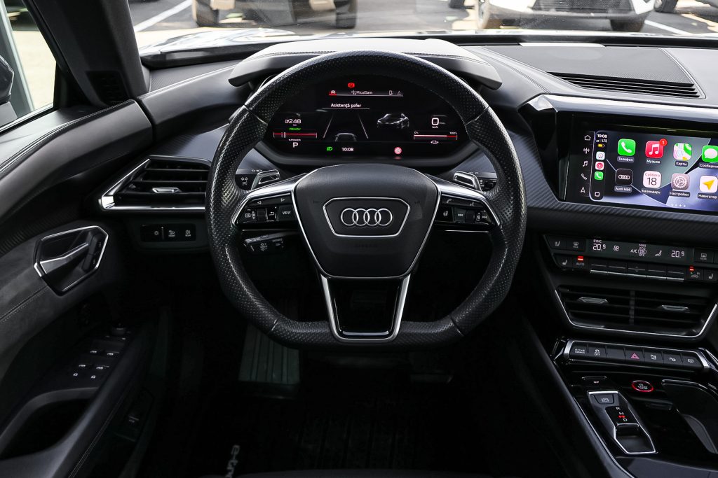 Audi E-Tron