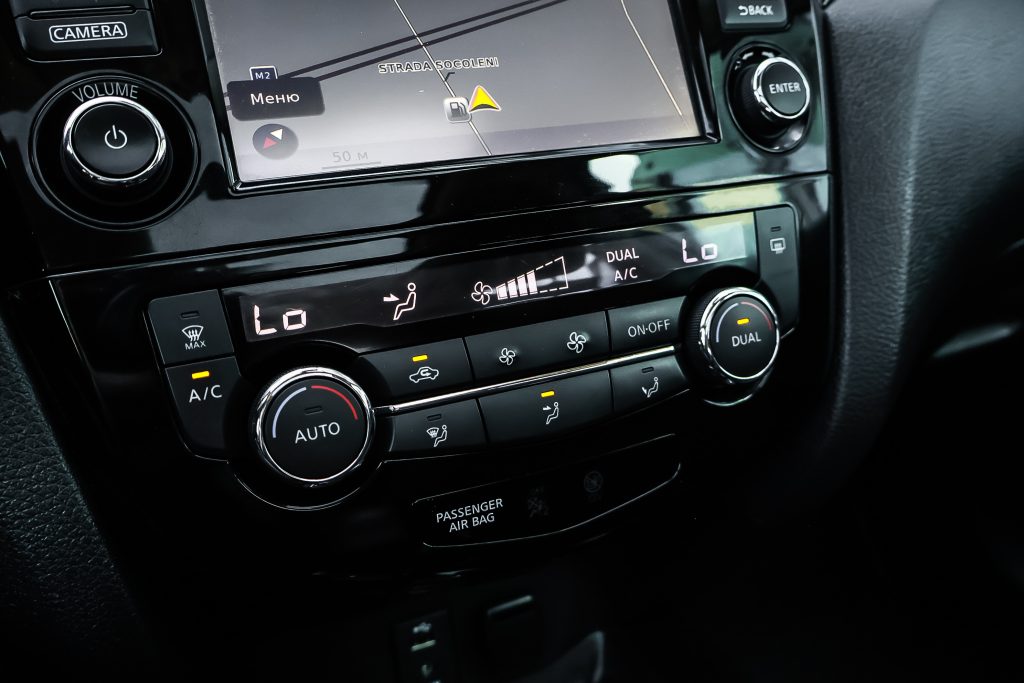 Nissan X-TRAIL