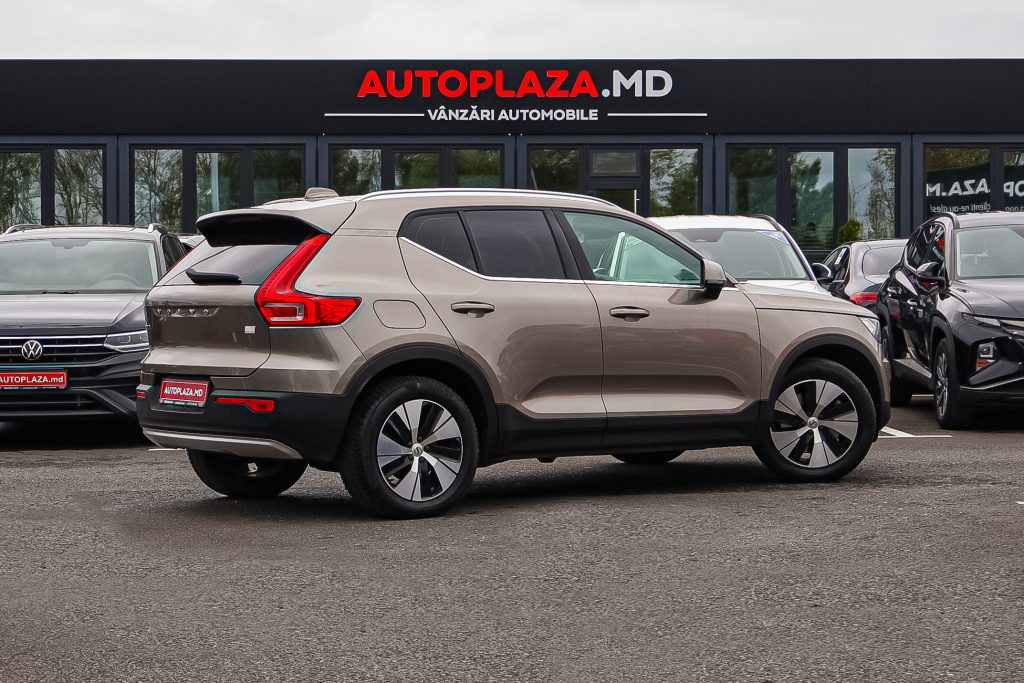 Volvo XC40