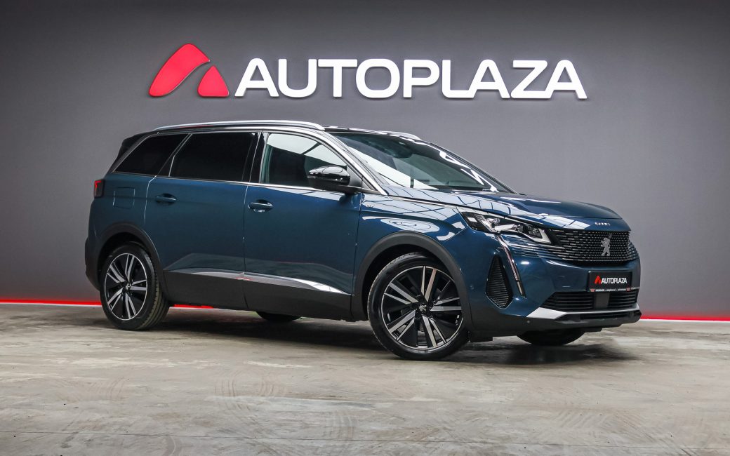 Peugeot 5008 2021