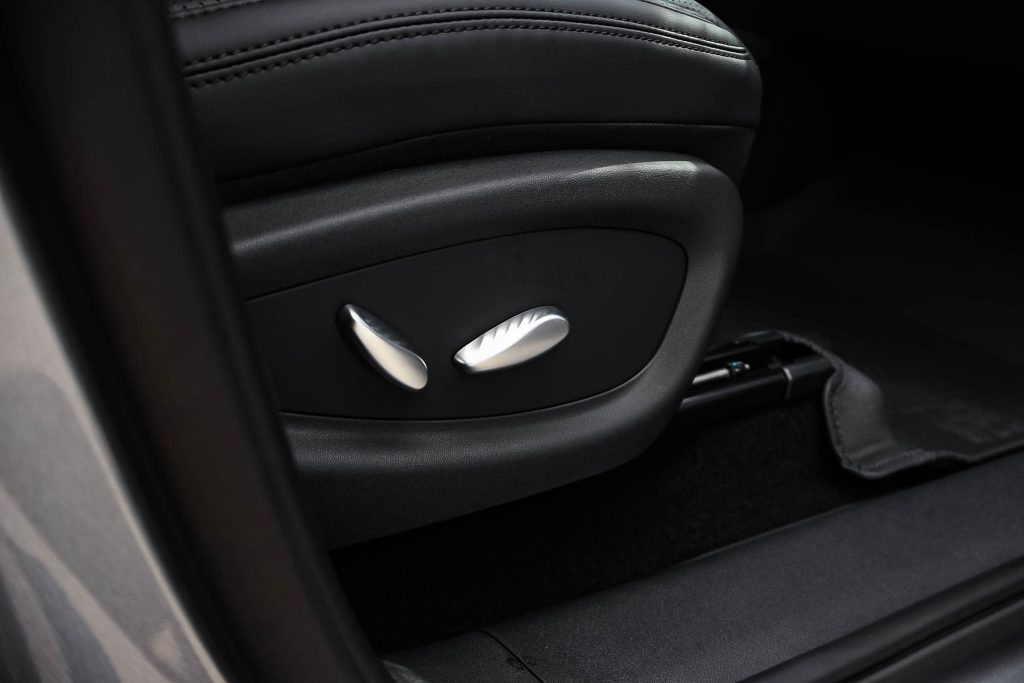 BYD Sealion 06
