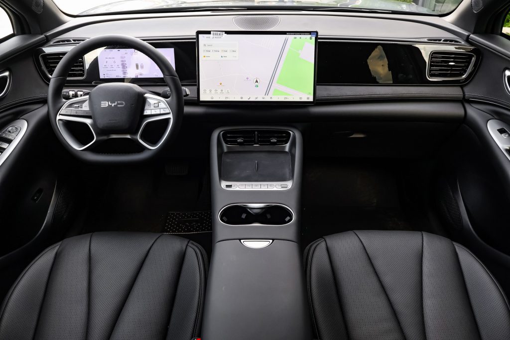BYD Sealion 06