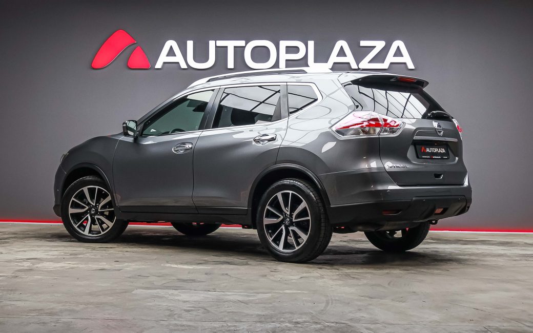 Nissan X-trail 2015