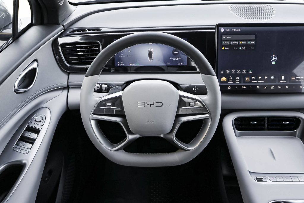 BYD Sealion 06