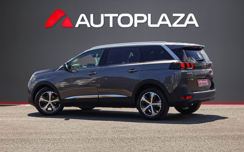 Peugeot 5008 2023