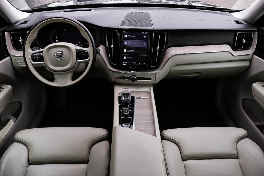 Volvo XC60 2021