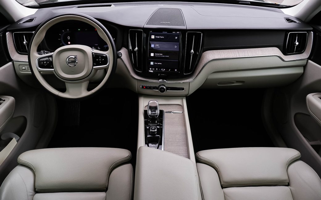 Volvo XC60 2021
