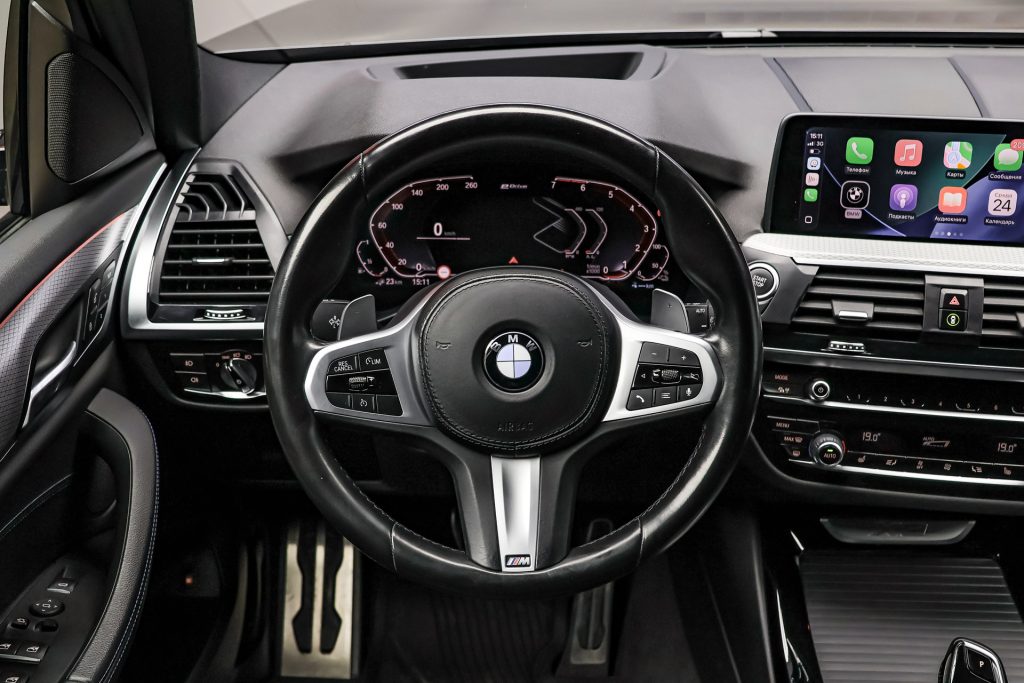 BMW  X3