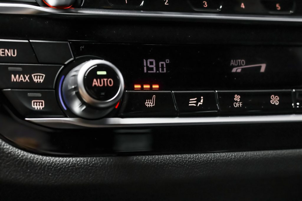 BMW  X3