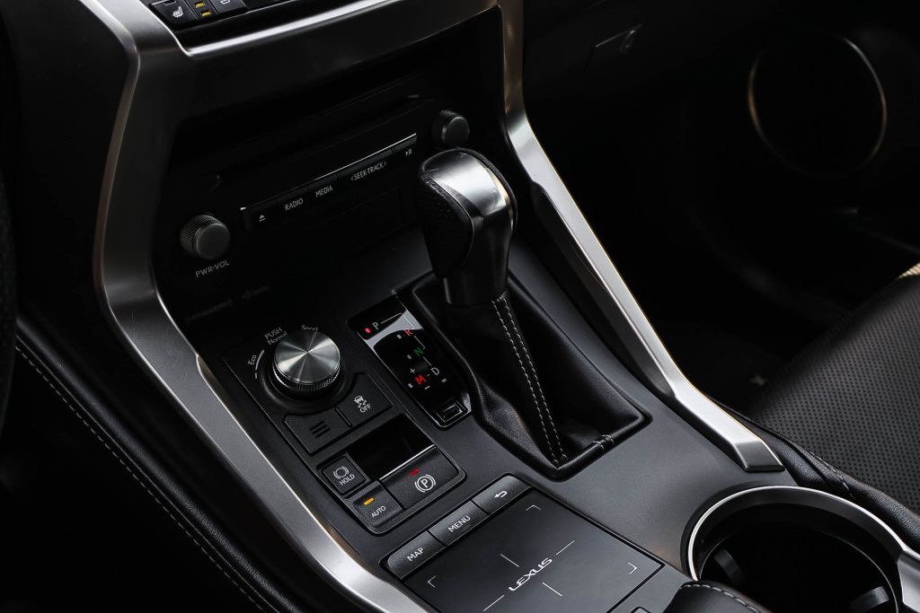 Lexus NX300