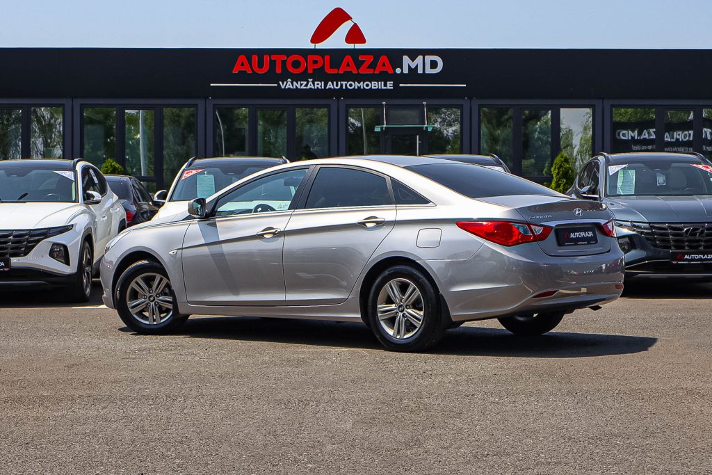  Hyundai Sonata