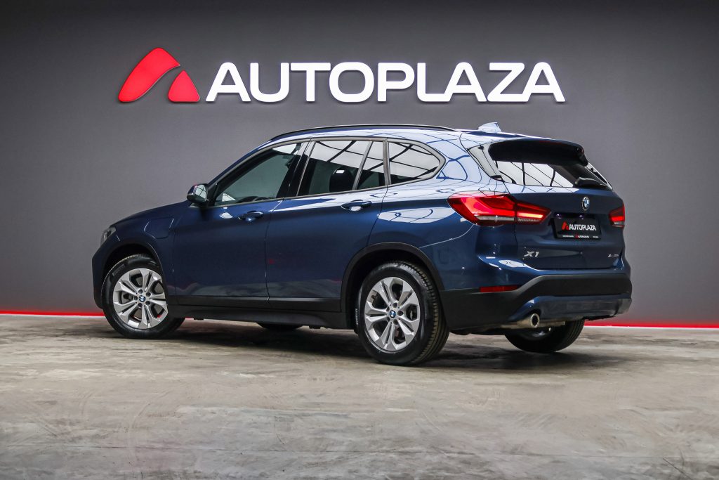 BMW X1 2021