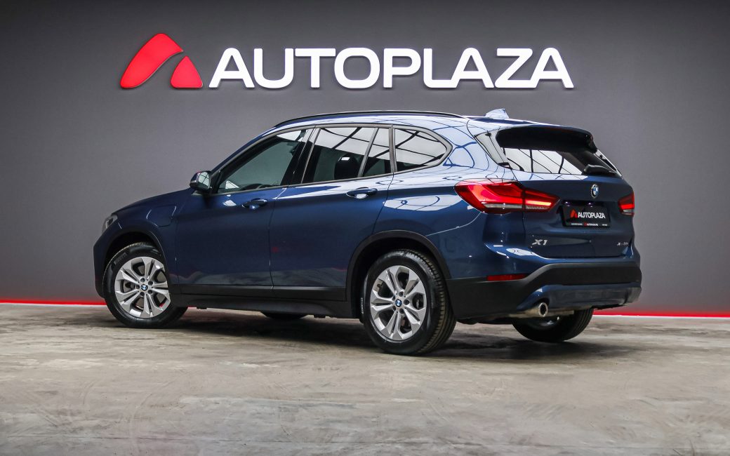 BMW X1 2021