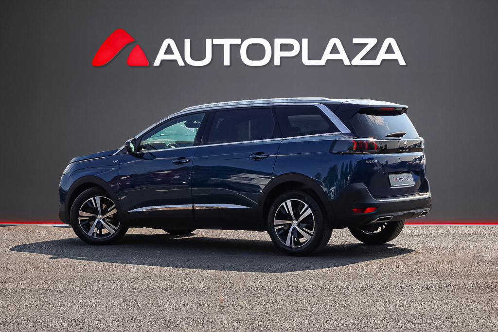 Peugeot 5008 2021