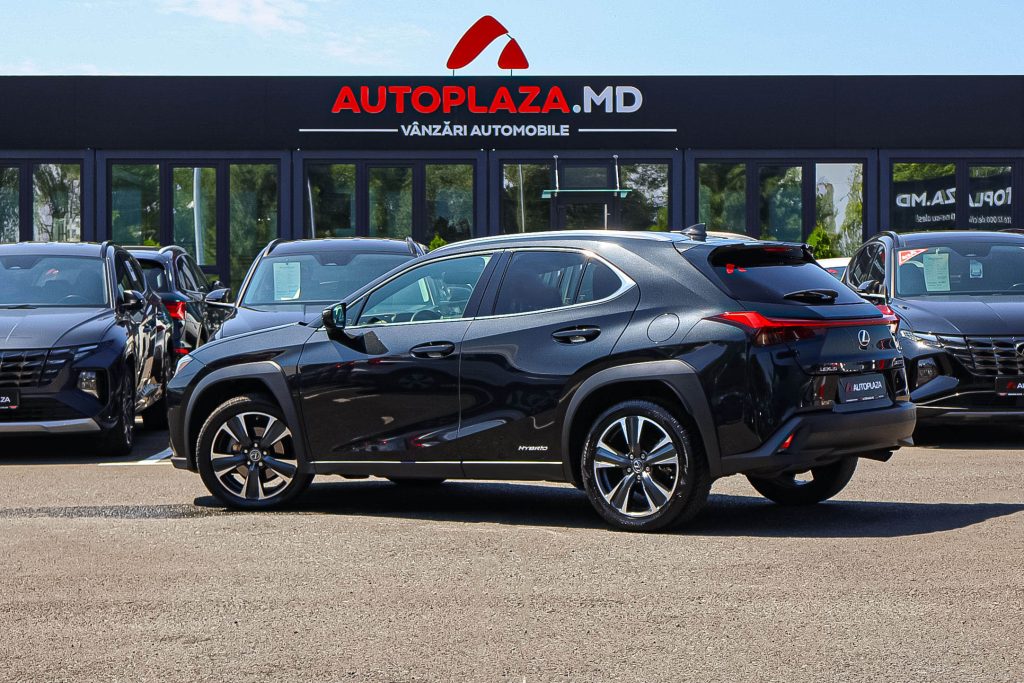 Lexus UX