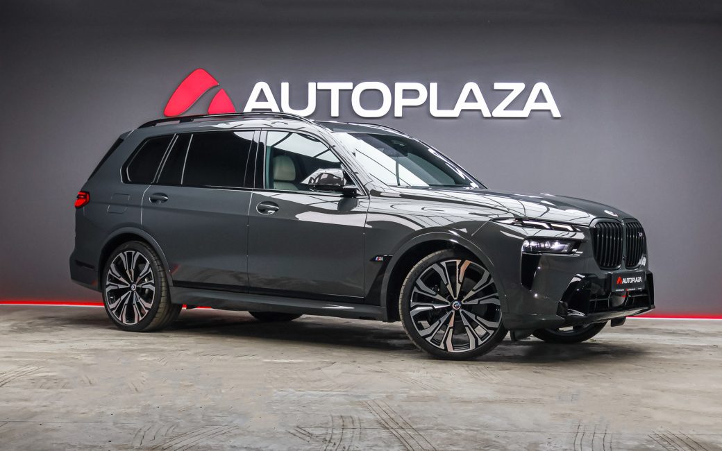 BMW X7 2022
