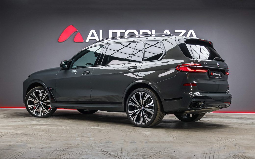BMW X7 2022