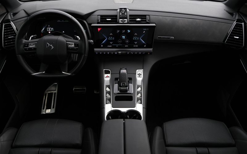 DS Automobiles DS 7 Crossback 2021
